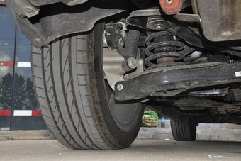 2017款哈弗H7 2.0T自动尊贵型红标