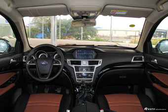 2017款揽福1.9T手动柴油两驱豪华版5座图片