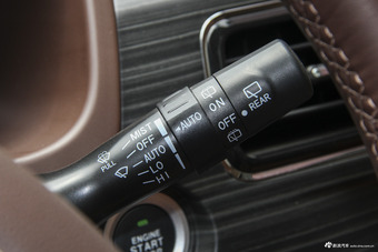 2018款北汽幻速S7 1.5T 手动尊享型