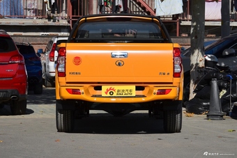 2017款风骏5 2.4L手动欧洲版汽油两驱精英型大双排4G69S4N