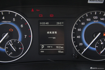 2018款风光S560 1.8L CVT尊贵型