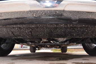 2018款中华V7 1.6T自动尊贵型5座280T