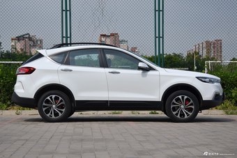 2017款奔腾X80 1.8T自动运动型