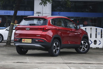 2016款瑞虎7 1.5T手动耀臻版