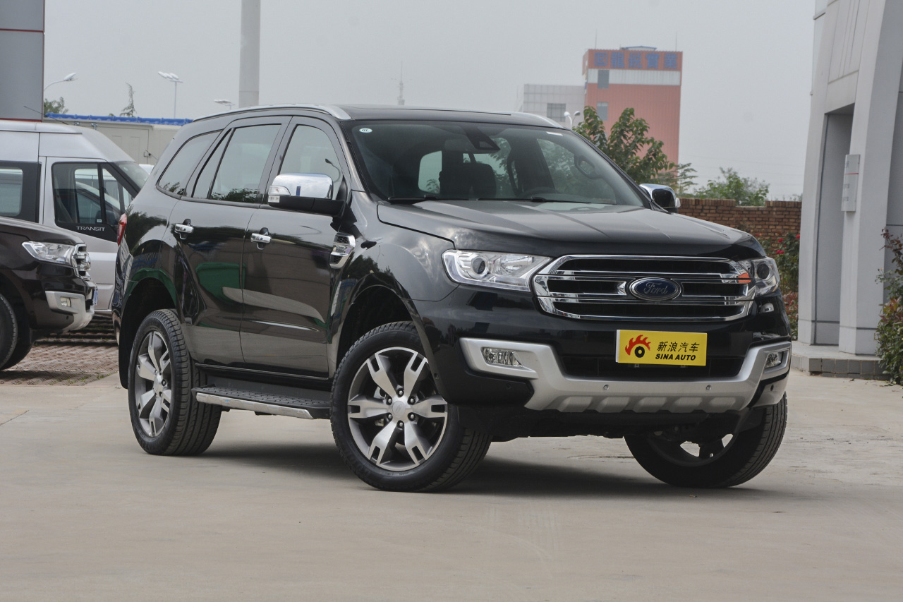 2017款撼路者2.0T自动四驱旗舰版汽油7座