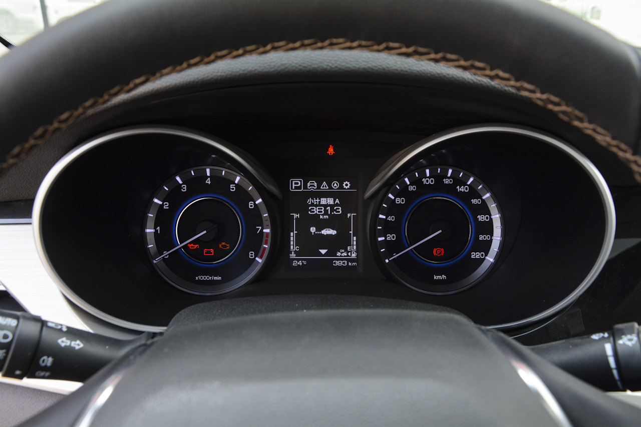 2018款逸动1.6L GDI自动尊尚型 