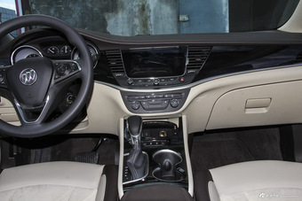 2016款威朗轿跑1.5L自动进取型15S