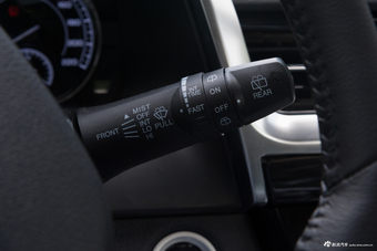  2018款君马SEEK 5 1.5T自动领智版