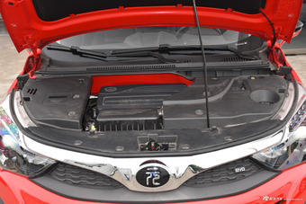 2017款比亚迪元1.5L手动酷炫互联型