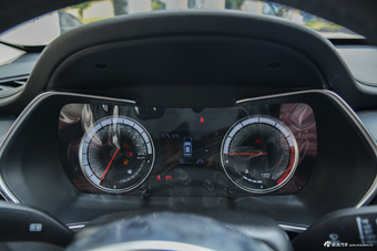 2018款众泰T500 1.5T手动尊享型