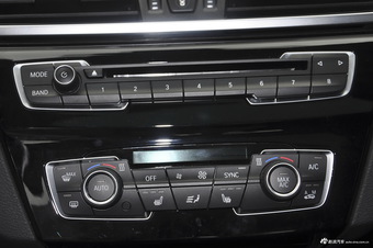 2016款宝马X1 2.0T自动xDrive20Li豪华型