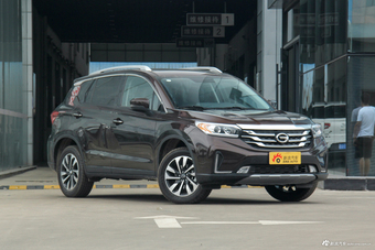 2018款传祺GS4 1.5T自动两驱豪华智联版235T