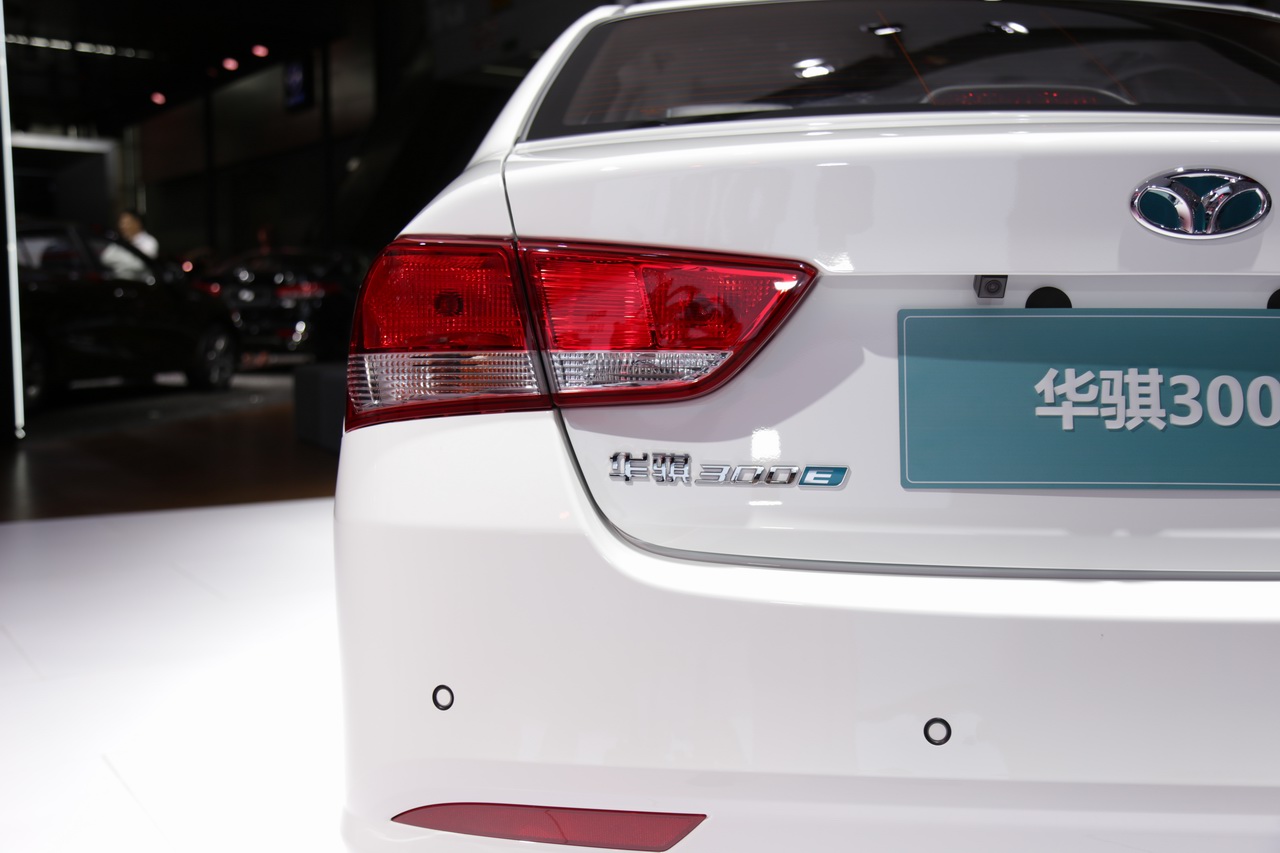 华骐300E