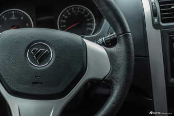 2016款 拓陆者 2.8T E5 柴油两驱精英版ISF2.8