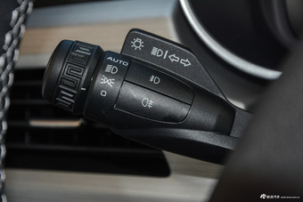 2016款吉利博越1.8TD自动智慧型