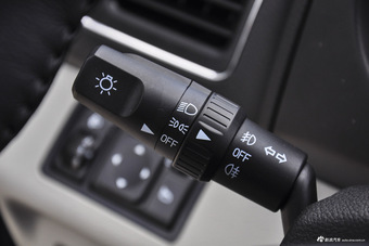 2016款风行S500 1.6L自动豪华型 爵士蓝