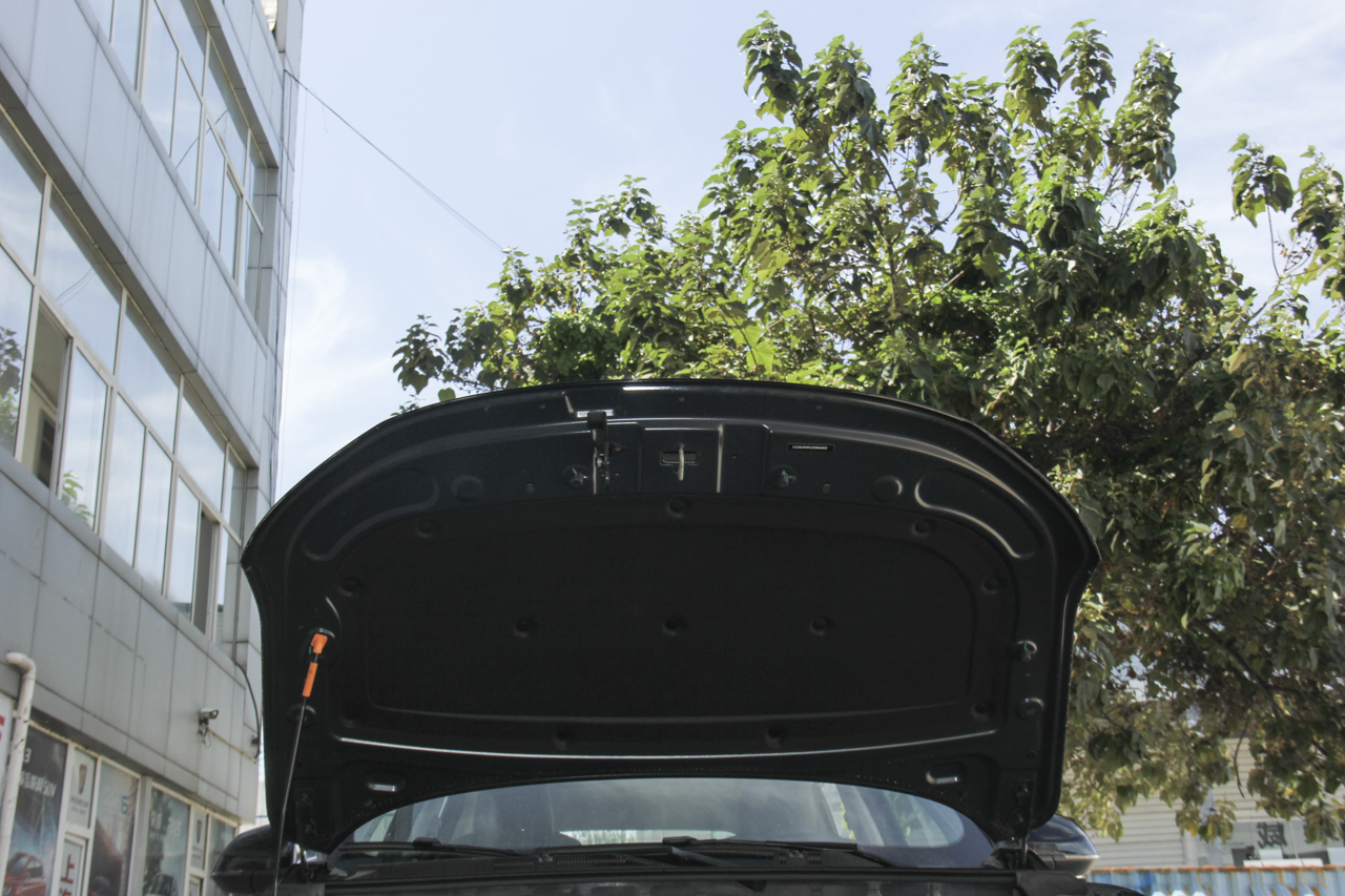 2018款荣威RX5 1.5T 20T手动两驱互联网智惠版