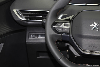 2017款标致4008 1.8T自动380THP精英版