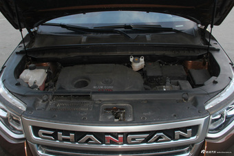 2017款长安CS95 2.0T自动四驱智驭版图片