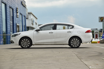 2015款起亚K4 1.8L自动GLS Special