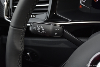 2019款探岳2.0T自动四驱尊贵型380TSI