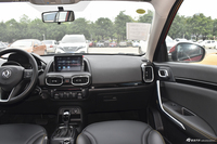 2017款风神AX4 1.6L自动潮尚型