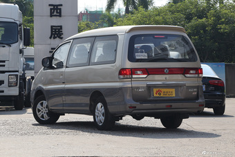 2016款菱智M5 2.0L手动7座标准型L