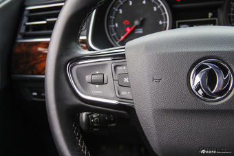 2016款东风A9 1.8T自动尊贵型