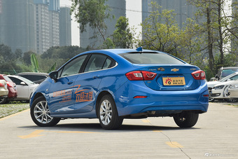 2018款科鲁兹1.5L自动炫锋都市版320