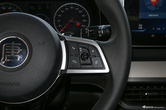 2018款比亚迪唐新能源2.0T全时四驱智联创睿型7座