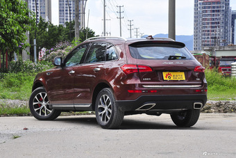 2016款众泰T600 2.0T自动尊享型运动版