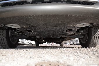 2014款金杯阁瑞斯2.7L自动旗舰型加长9座