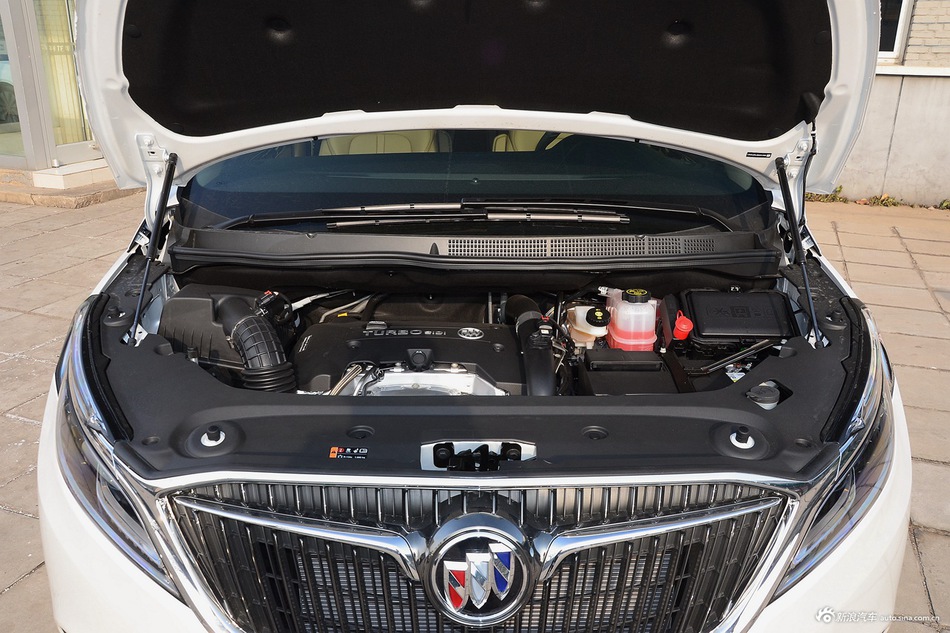 2017款别克GL8 2.0T自动28T豪华型