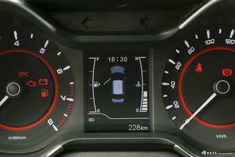 2017款艾瑞泽5 SPORT 1.5T手动豪华版