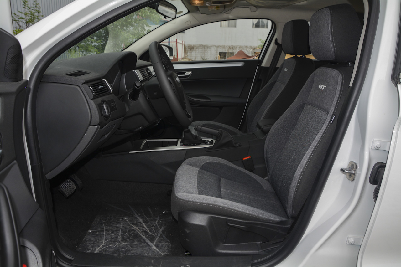  2018款观致3 GT 1.6T自动尊贵型