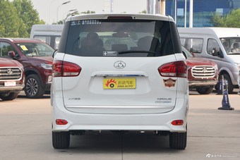 2018款上汽大通G10 PLUS 2.0T自动豪华行政版