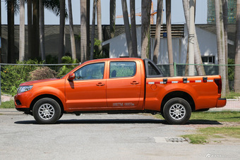 2016款黄海N1 2.3T手动柴油两驱超值版SD4AX604U