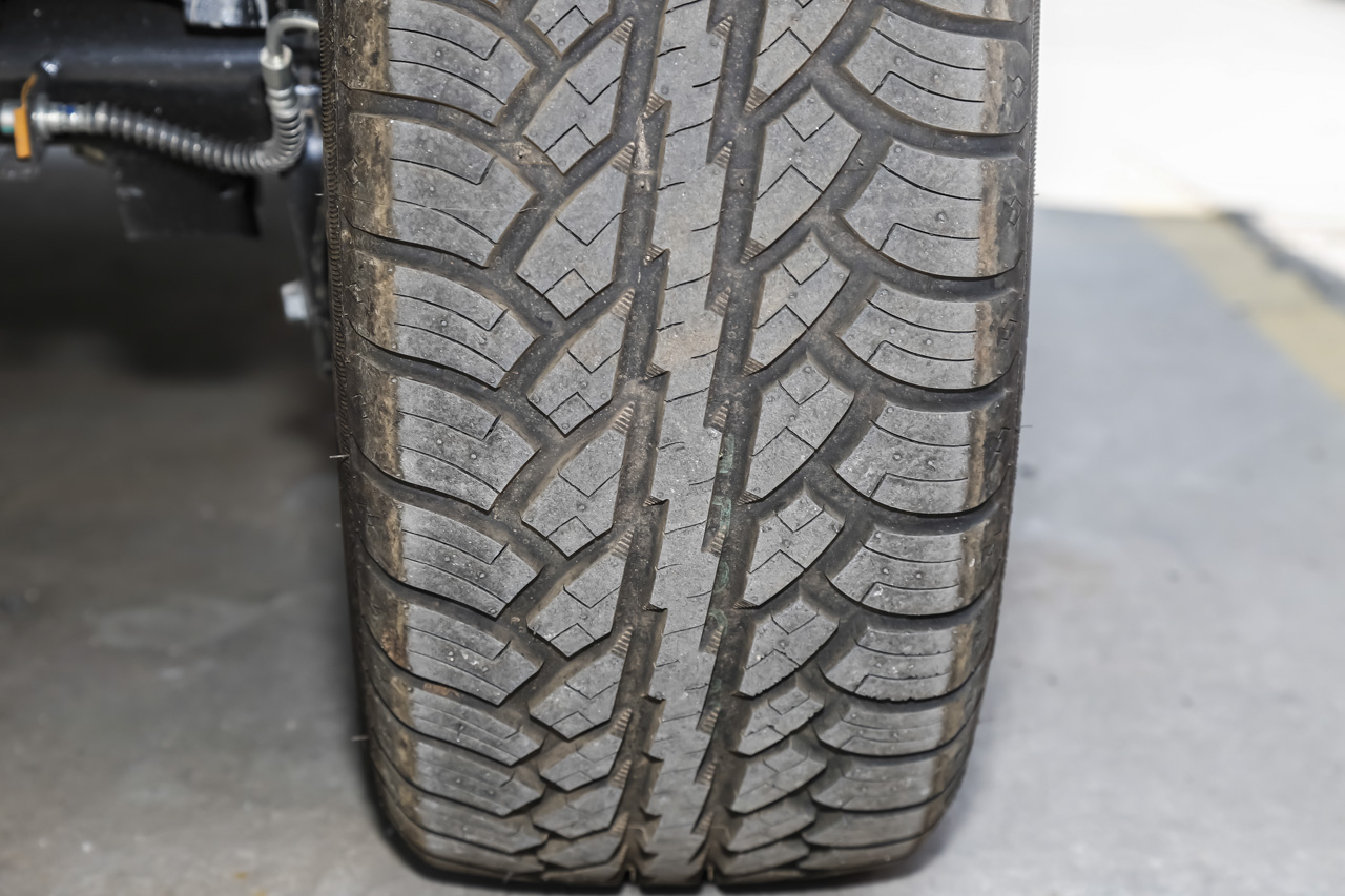 2016年北京BJ80 2.3T自动尊贵版