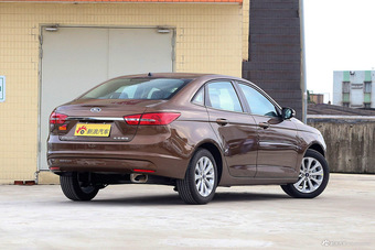 2017款福睿斯幸福版1.5L自动时尚型