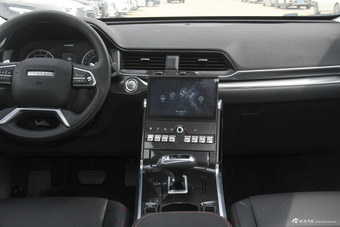 2018款哈弗H4 1.3T自动时尚型红标 