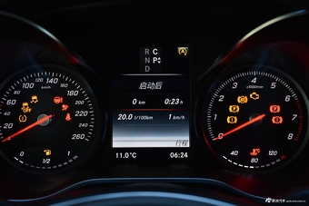 2018款奔驰V级 V 260 领航版