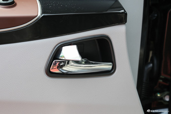 2016款瑞风M5 1.9T手动柴油商务版