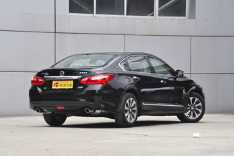 2016款天籁2.5L自动 公爵 XV-VIP旗舰版