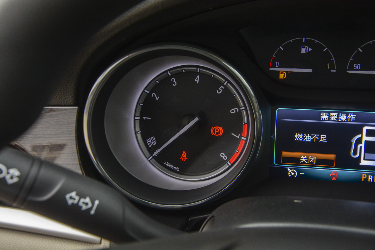 2018款威朗两厢1.5L自动领先型15S