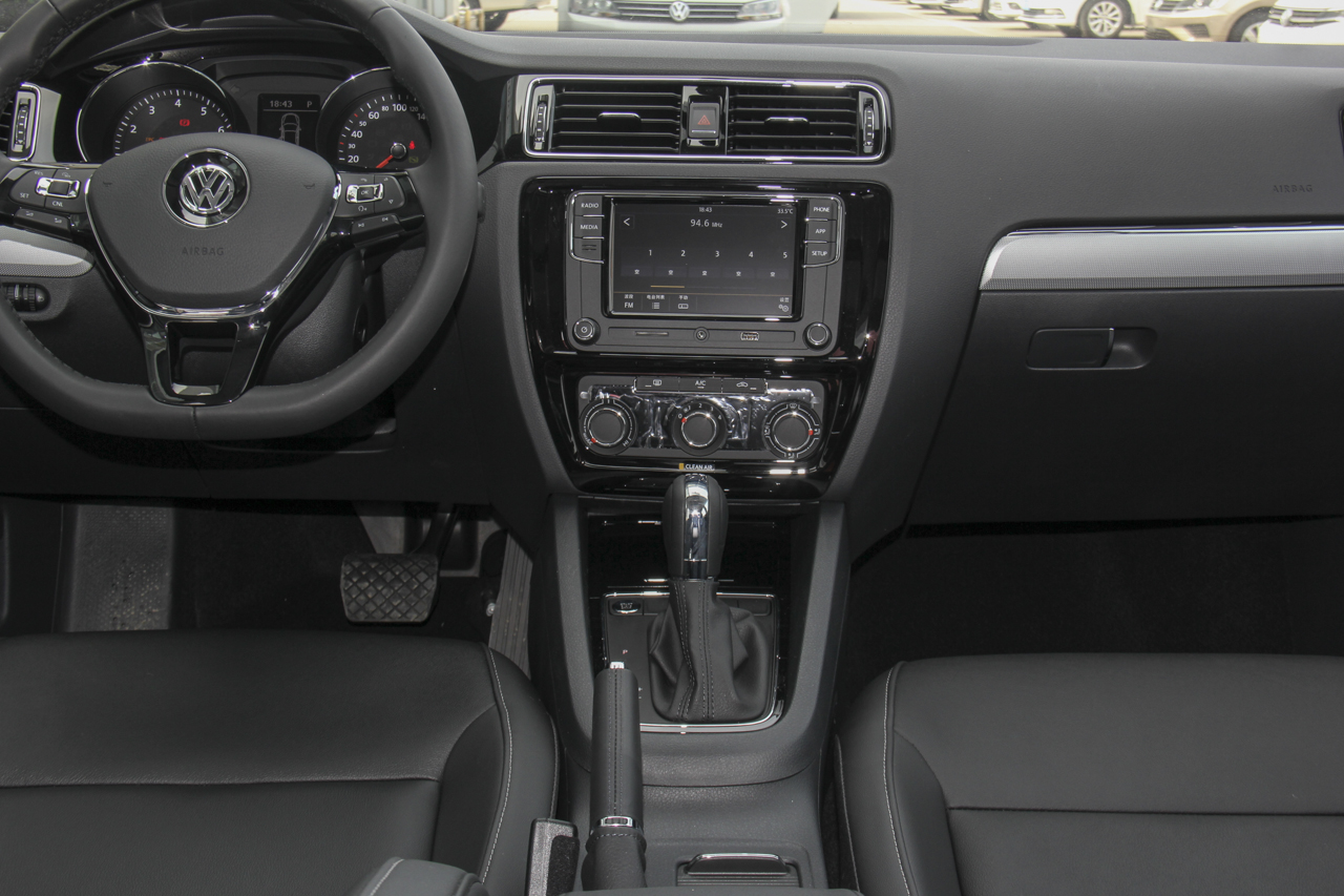 2018款速腾1.4T DSG熠动版280TSI