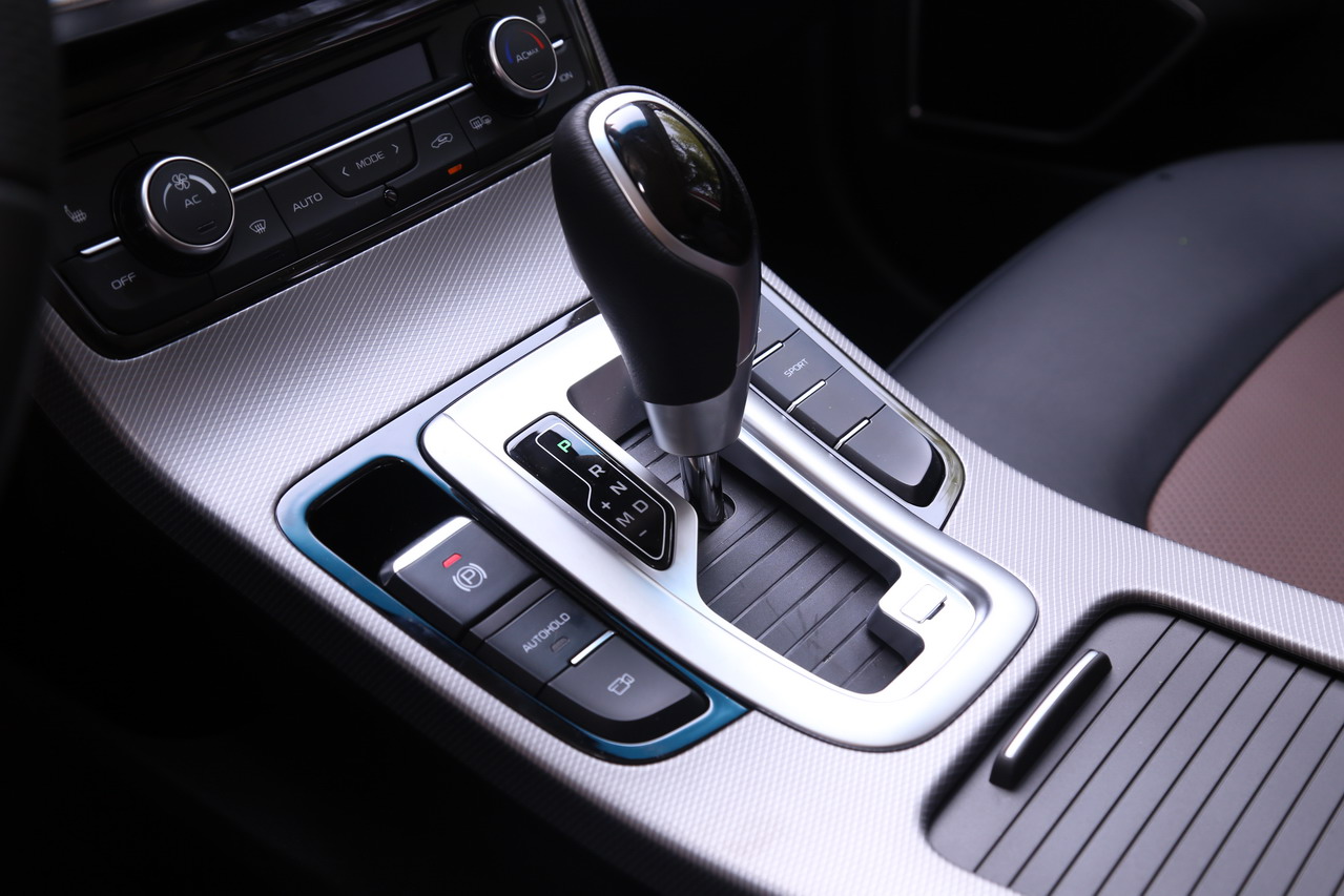 2018款帝豪GS 1.4T自动尊尚智联型领潮版