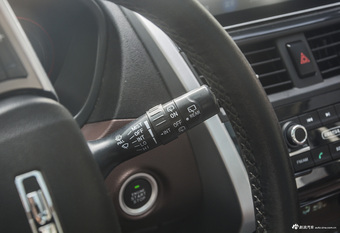 2017款比速T3 1.3T自动旗舰型