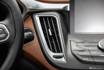 2015款DX7 1.5T手动豪华型