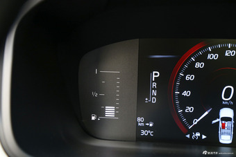 2017款沃尔沃S90 2.0T自动T4智逸版