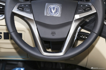 2016款逸动1.6L手动风尚型